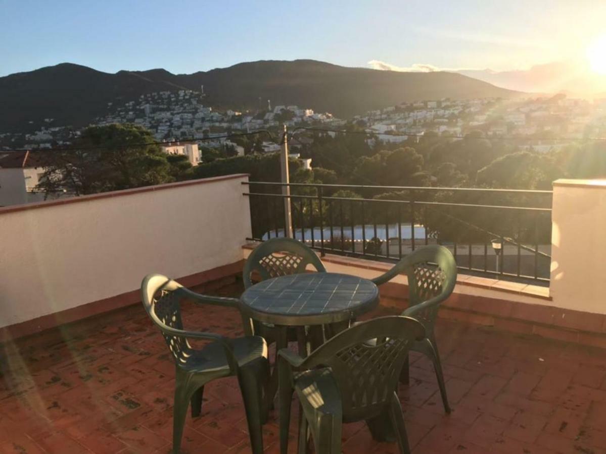 Espectaculares Vistas Al Mar Atico Y Apart 3 Habitaciones Llança Eksteriør bilde